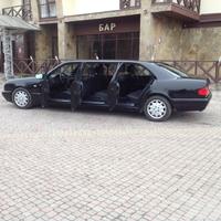 LINCOLN TOWN CAR