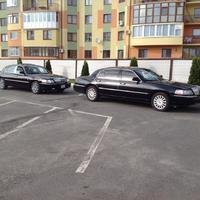 LINCOLN TOWN CAR