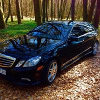 Прокат Mercedes-Benz E350 на весілля