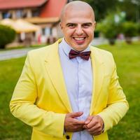 РОМАН ФАЙНИЙ - КУЧЕРЯВИЙ ВЕДУЧИЙ, ШОУМЕН, ТАМАДА