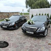 Прокат Mercedes E W212 на весілля
