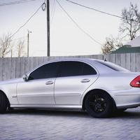 Mercedes Кортеж по акційній ціні!