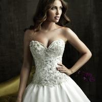 Весільна сукня Allure Bridals