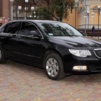 Весільний кортеж Skoda superb