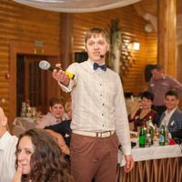 Ведучий Юрій Бульбах