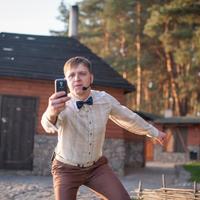 Ведучий Юрій Бульбах